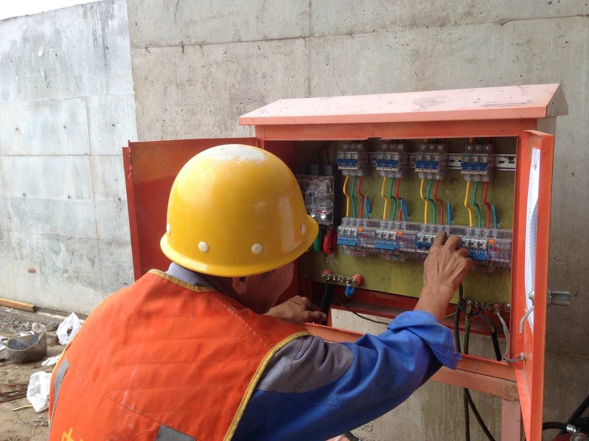 配电箱，控制箱安全检查标准